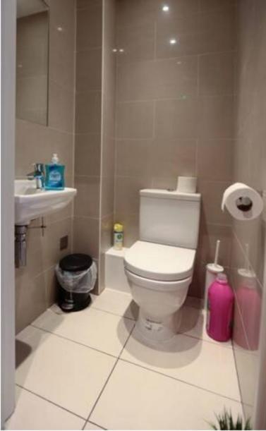 Comfy Private Bedrooms Near Euston Station, Central Лондон Екстер'єр фото